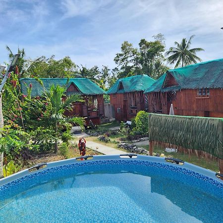 Nirvana Resort & Dive Centre - Moalboal Exterior photo