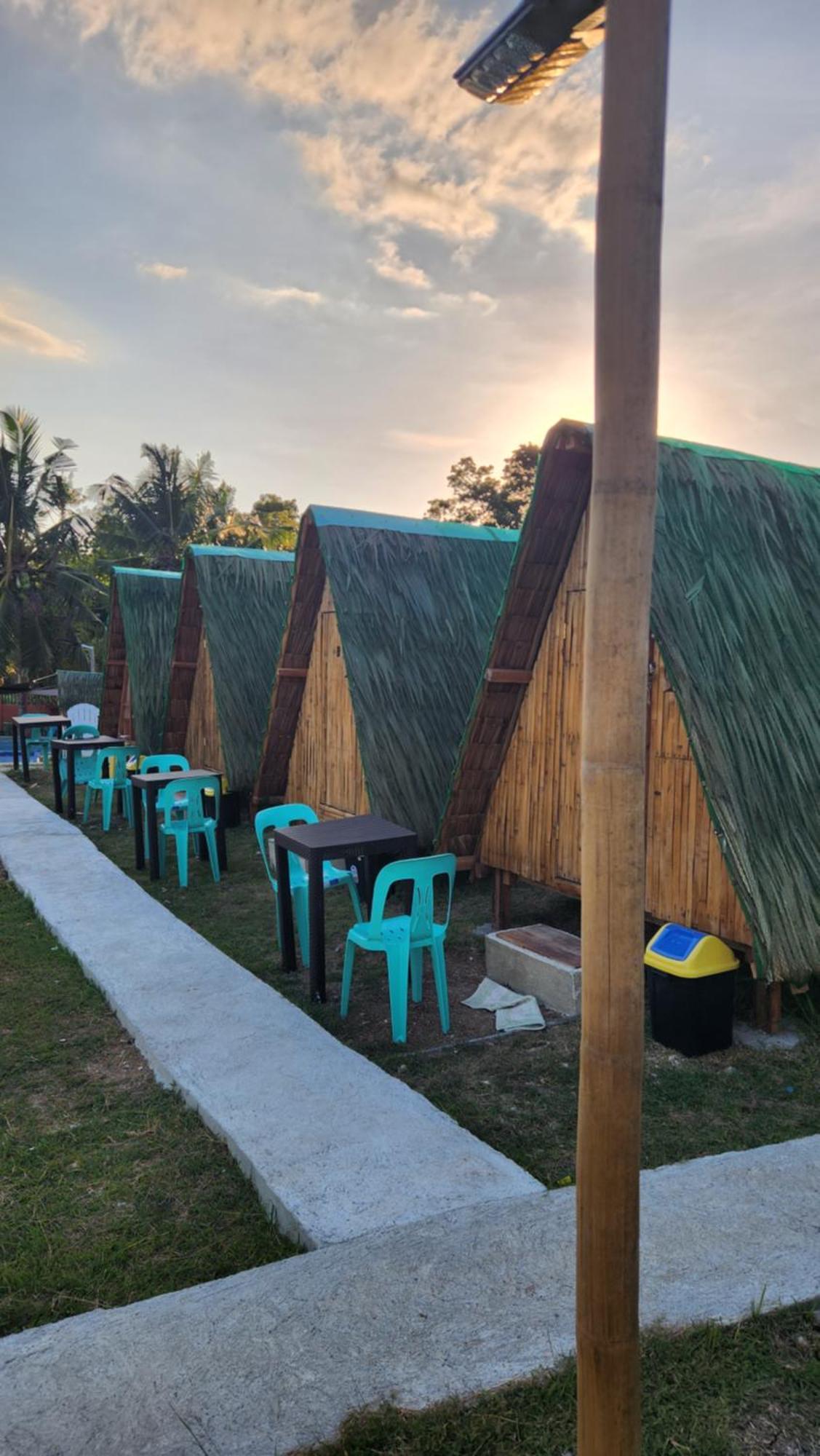 Nirvana Resort & Dive Centre - Moalboal Exterior photo